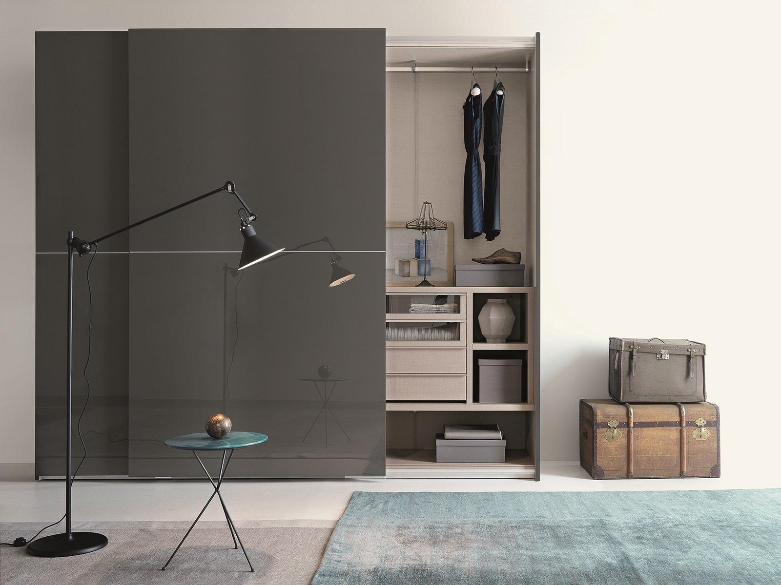 PIANA Wardrobe with sliding doors custom