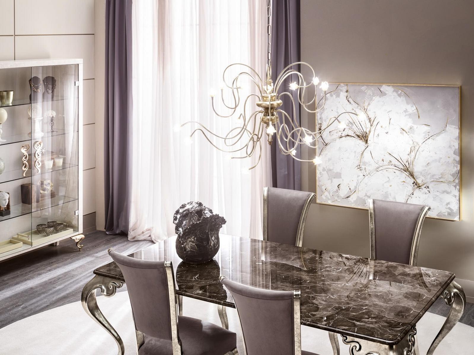 RIALTO Iron chandelier