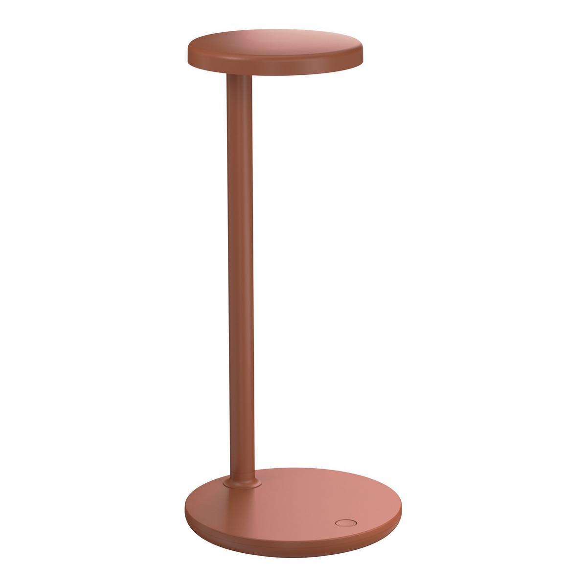 OBLIQUE LED table lamp with USB charging