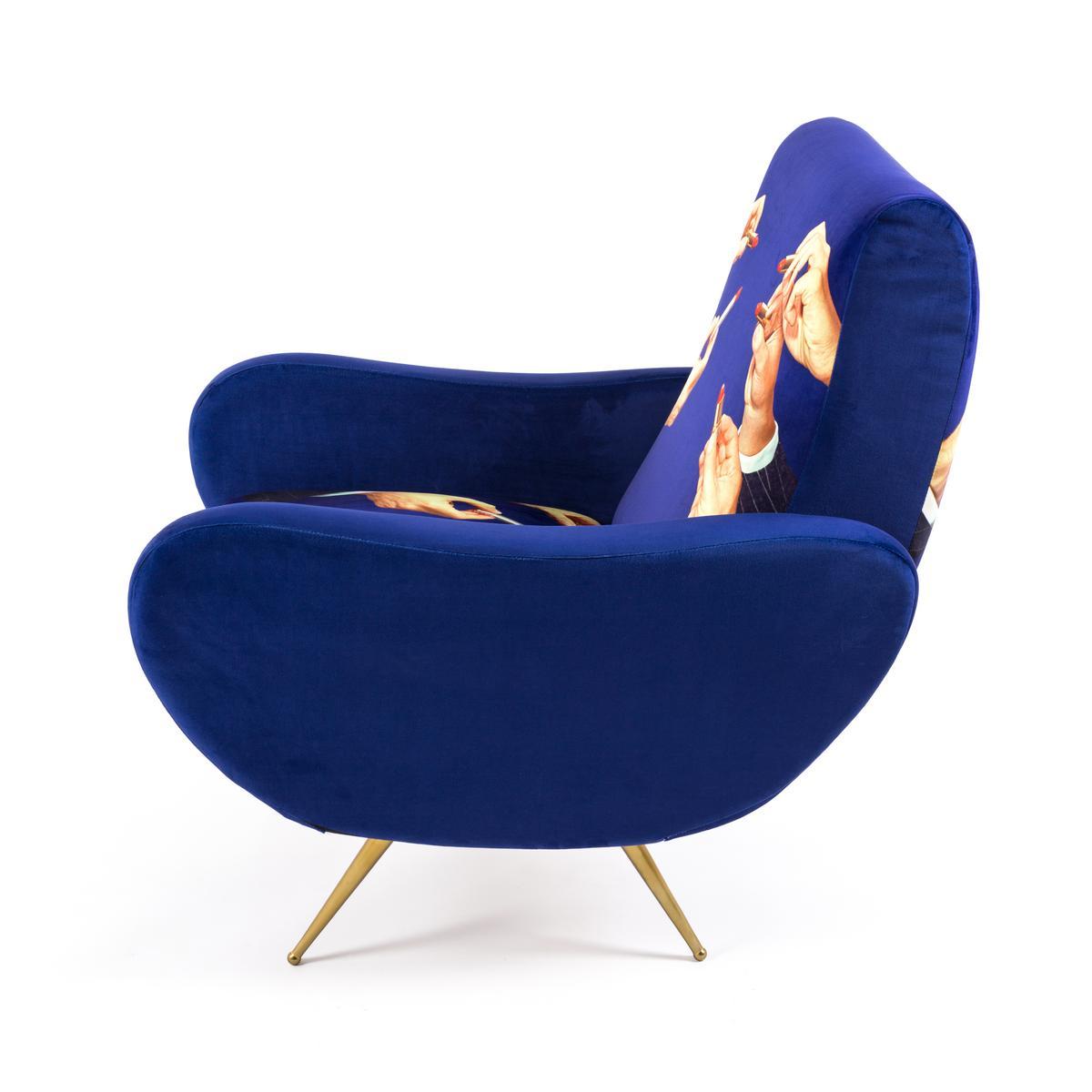 LIPSTICKS Fabric armchair with armrests