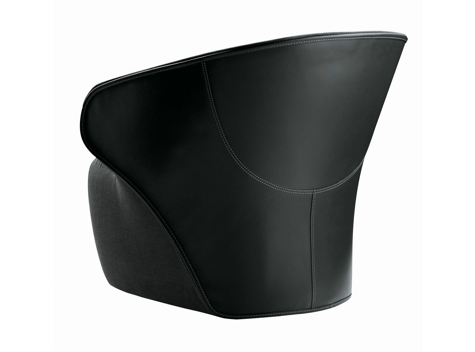 AROM Upholstered easy chair with removable cover