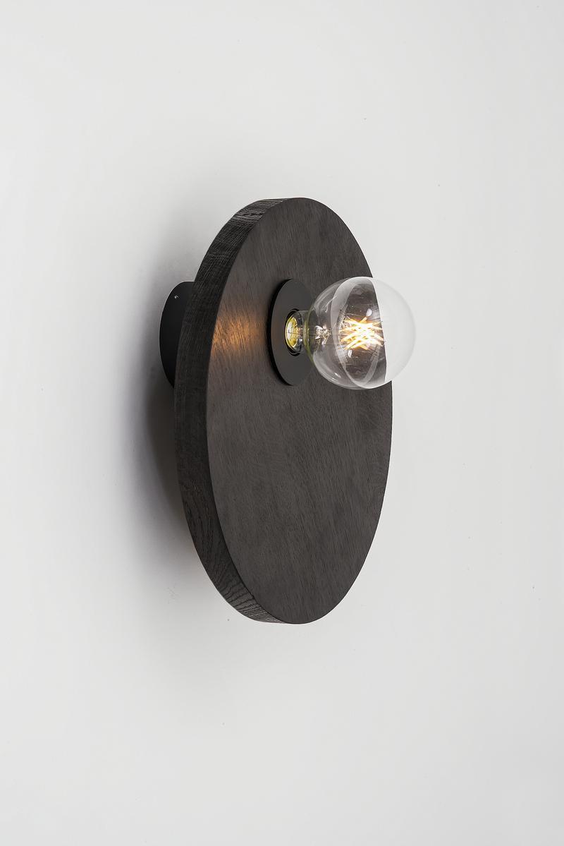 ROND LED direct light wooden wall lamp