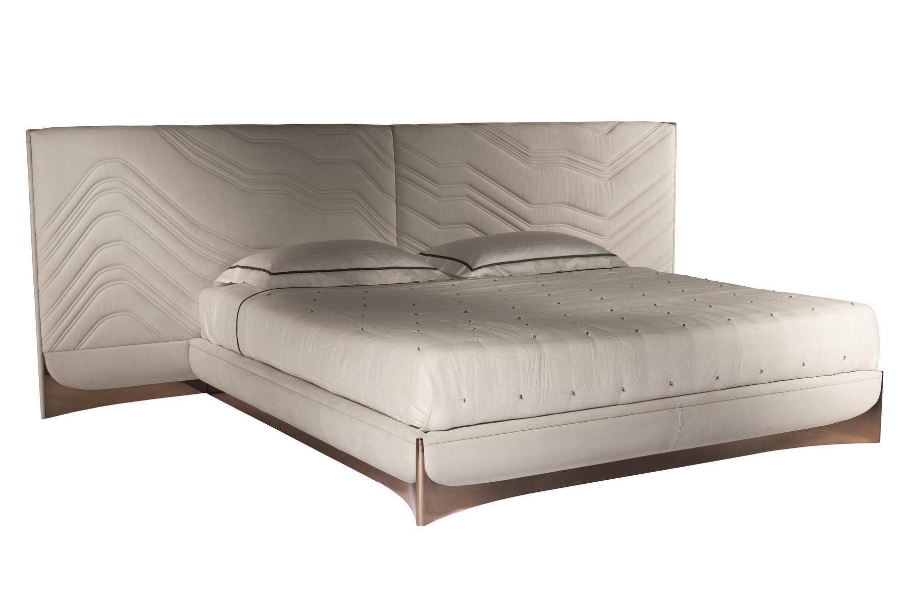 CA' FOSCARI Ebony double bed with upholstered headboard