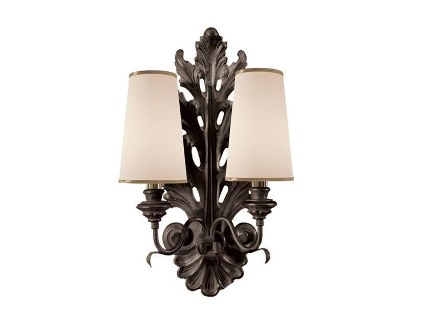 6824 Wooden wall lamp