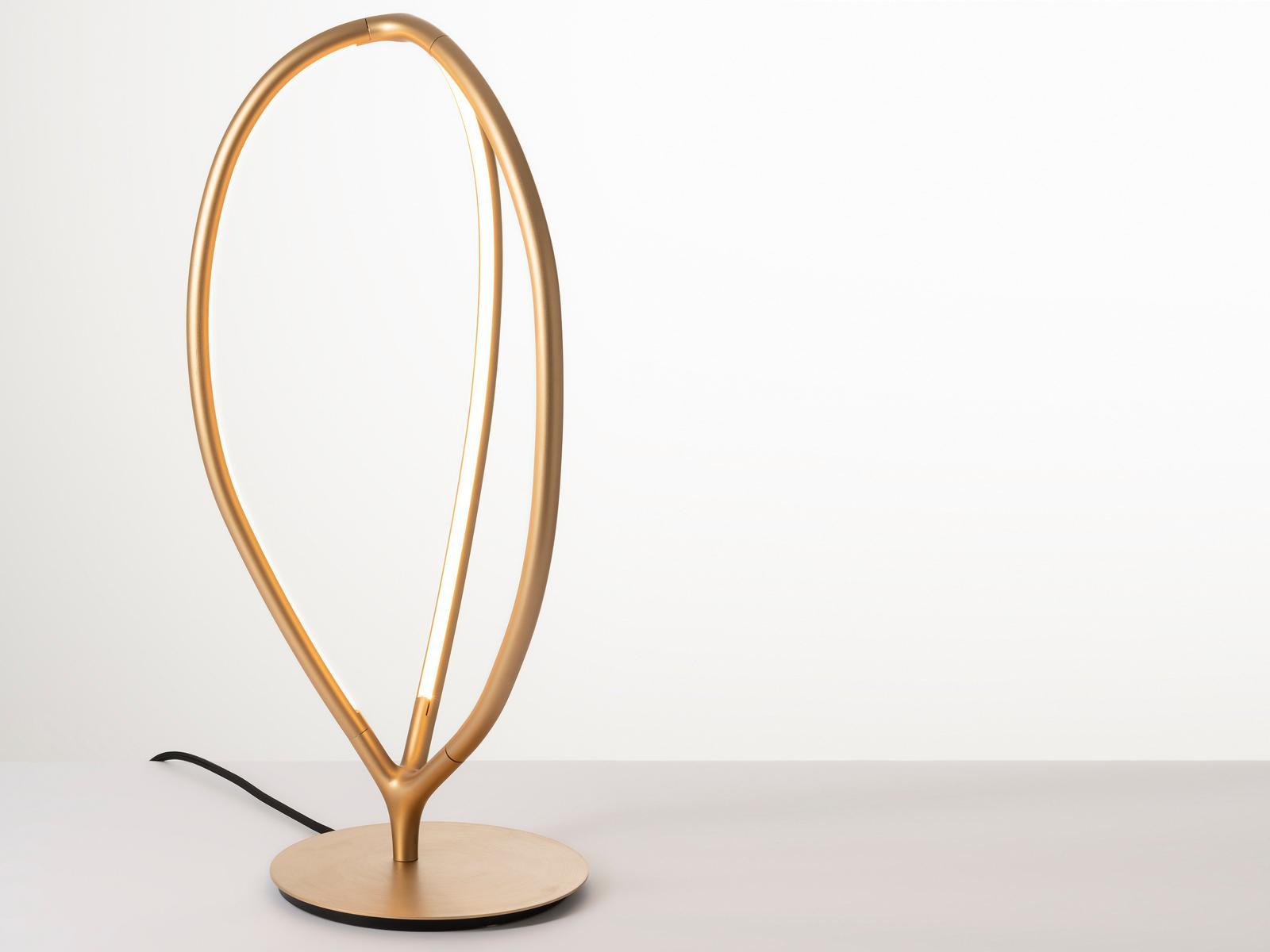 ARRIVAL Aluminium and silicone table lamp