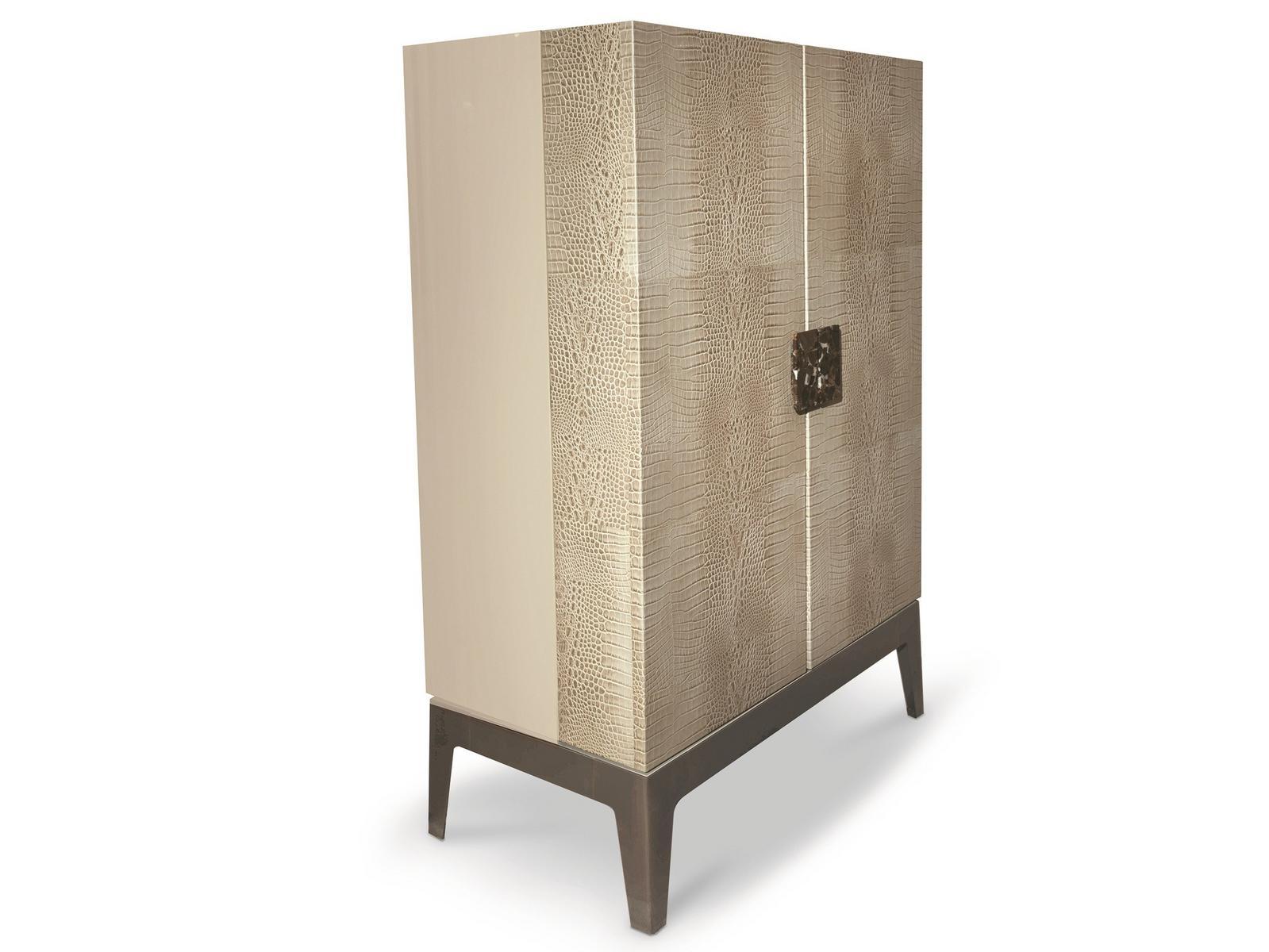 GRANDEUR Veneer bar cabinet