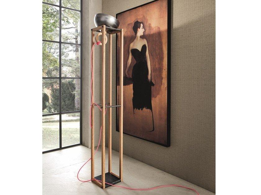 LH23 Wooden floor lamp