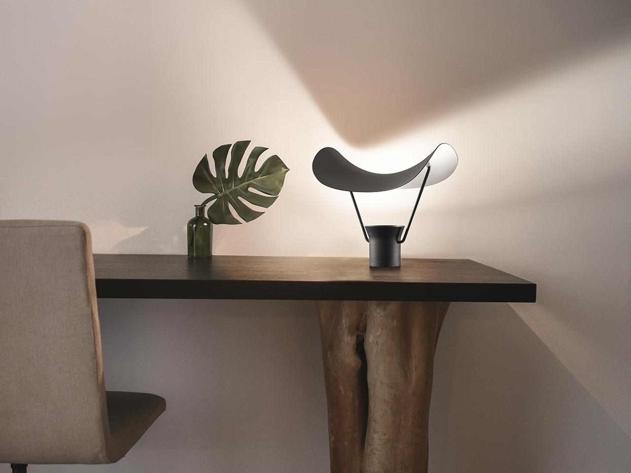 VOLLEE TL LED painted metal table lamp