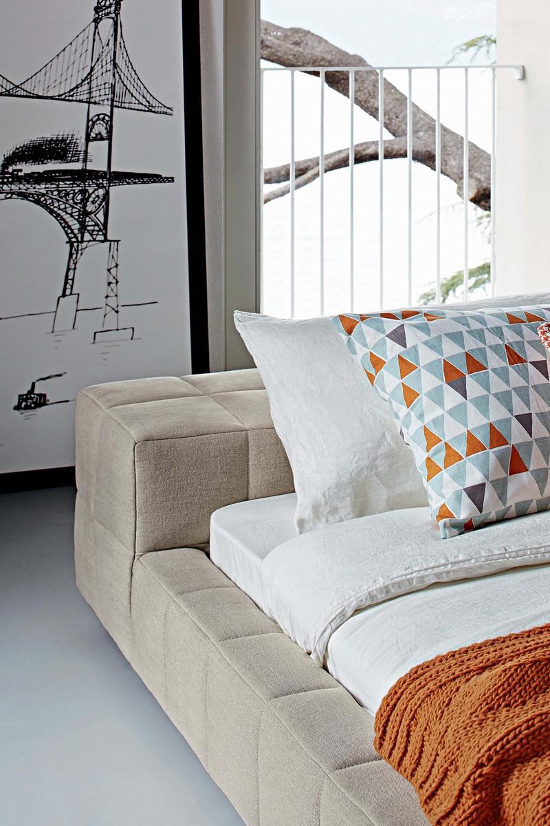 SQUARING Double bed with removable cover