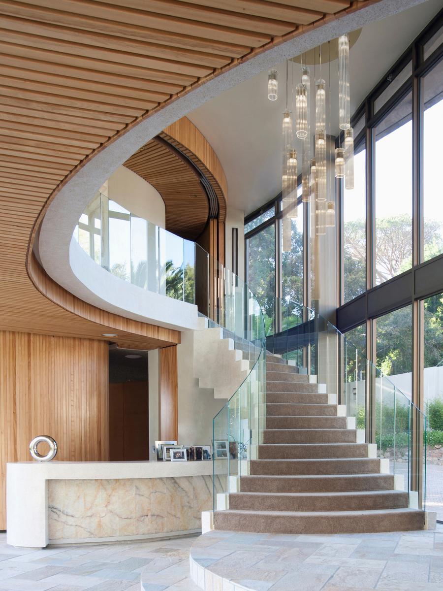 INFINITY H16 Indirect light glass pendant lamp