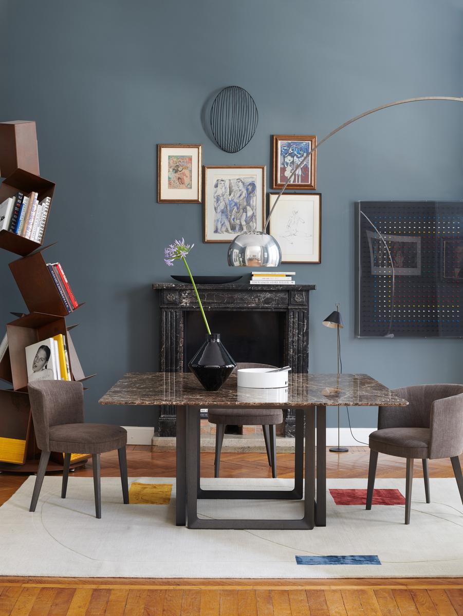 LÈNA Fabric chair with armrests