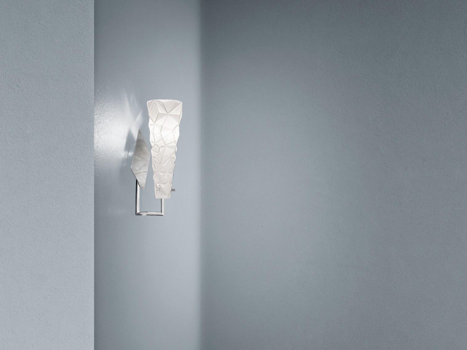 CHAOTIC Glass wall lamp