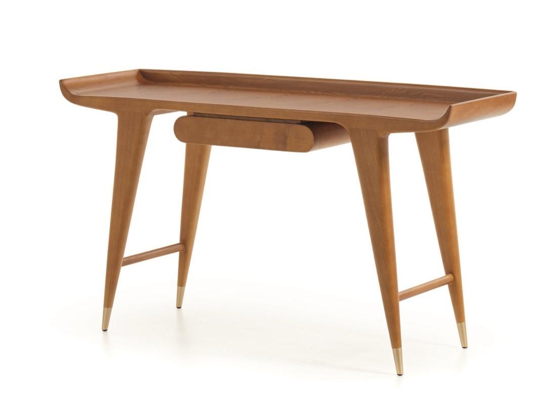 D.847.1 Walnut secretary desk with drawer