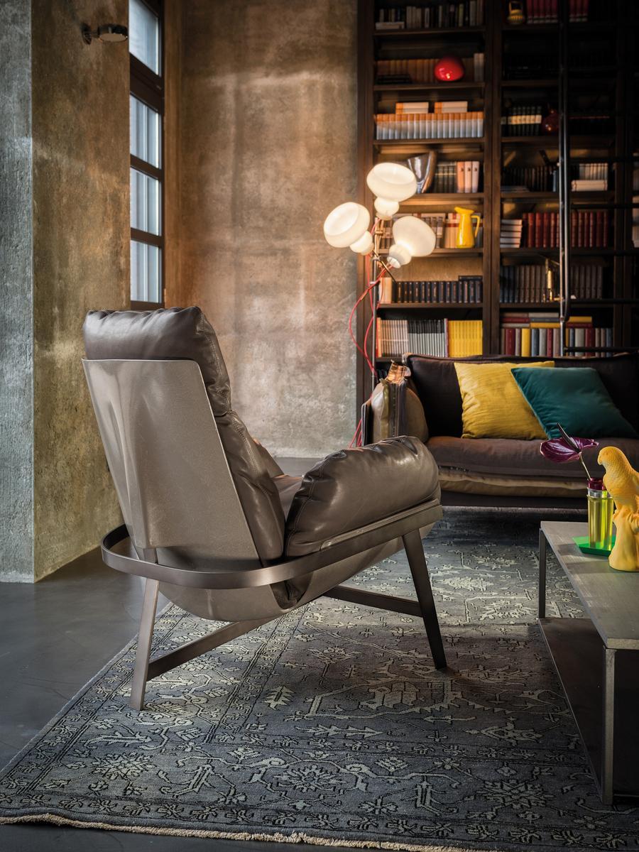 JUPITER Leather armchair
