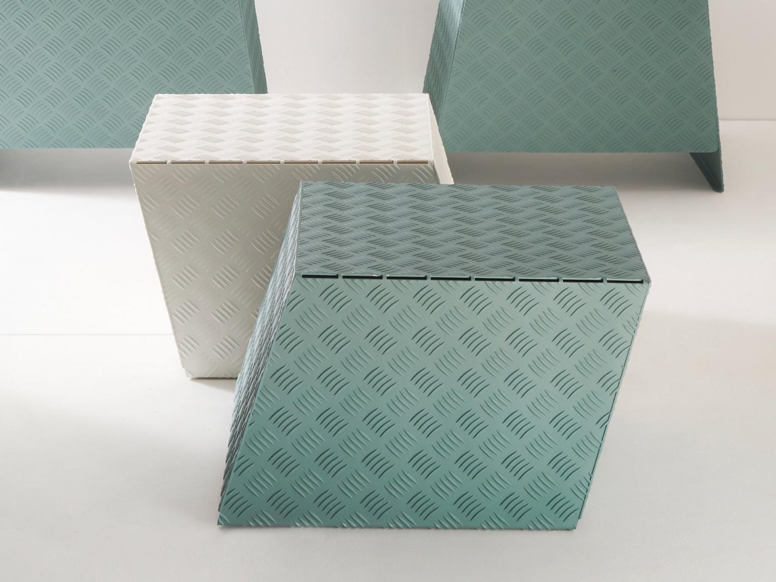 STREET Plate coffee table