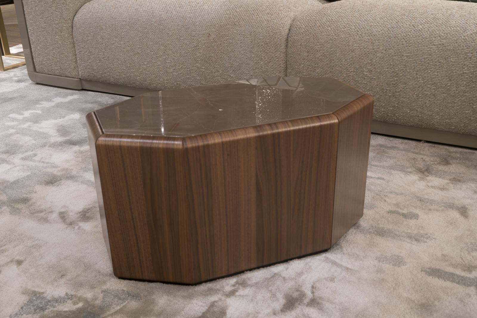 ESEDRA Octagonal walnut coffee table