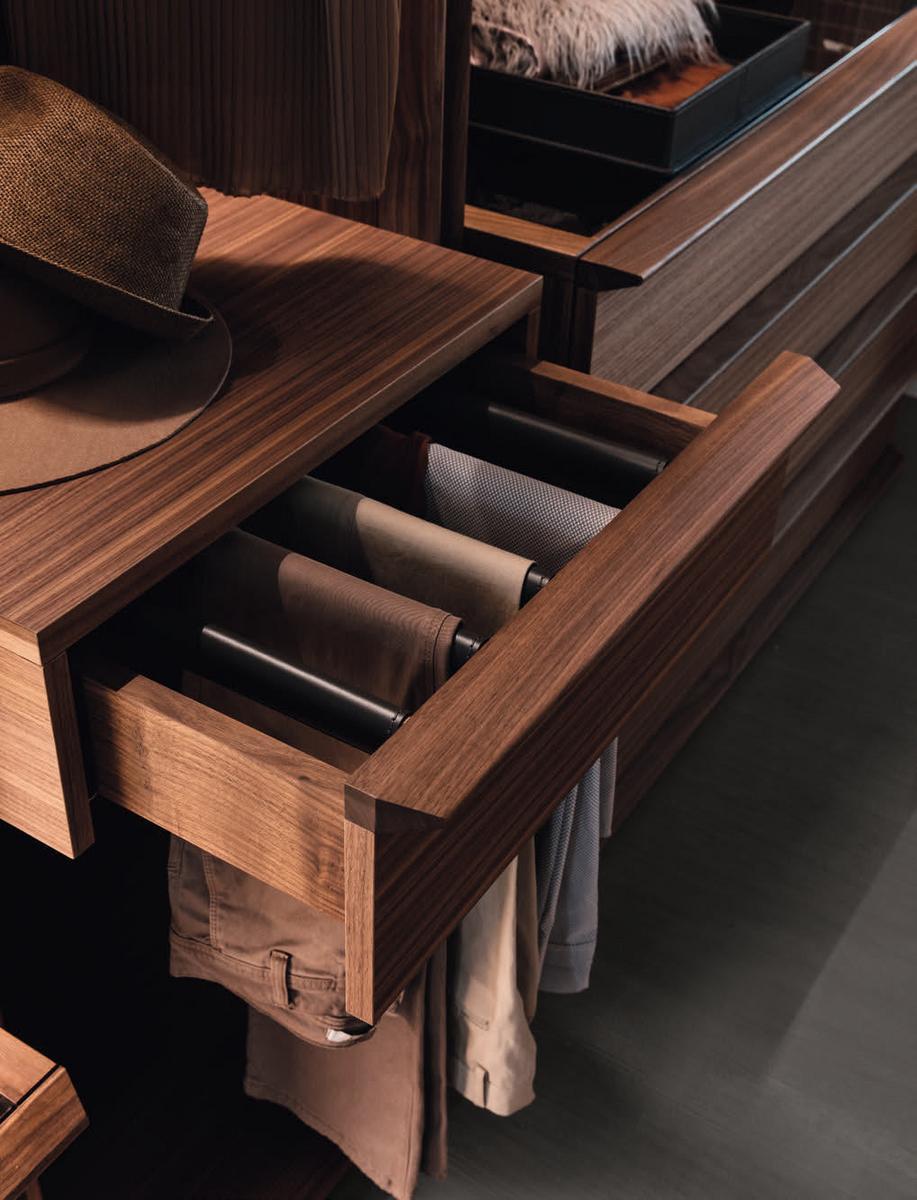 MY SUITE Sectional wooden walk-in wardrobe