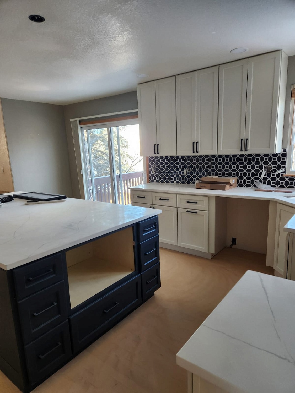 Installation and restoration of kitchen